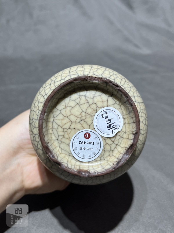 明 哥窑胆瓶 - 图8
